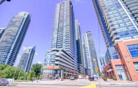 2 pièces appartement à Lake Shore Boulevard West, Canada. C$722,000