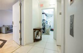 2 pièces appartement en copropriété 177 m² à Collins Avenue, Etats-Unis. $1,450,000