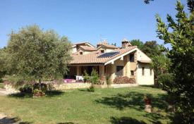 4 pièces villa 190 m² à Castiglione della Pescaia, Italie. 670,000 €