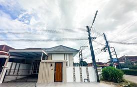 3 pièces maison en ville 200 m² à Ko Kaeo, Thaïlande. $139,000