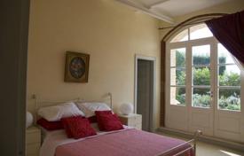 14 pièces villa 1040 m² à Trequanda, Italie. 2,200,000 €