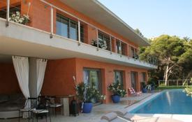 6 pièces villa 500 m² à Begur, Espagne. 9,900 € par semaine