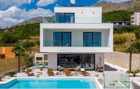 Villa – Split, Croatie. 1,800,000 €