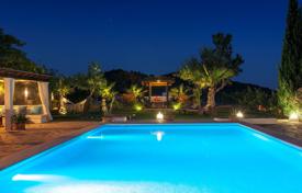 4 pièces maison de campagne en Ibiza, Espagne. 2,800 € par semaine