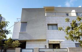 Maison de campagne – Netanya, Center District, Israël. $758,000