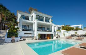 Villa – Nueva Andalucia, Marbella, Andalousie,  Espagne. 3,595,000 €