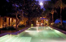 Villa – Sanur Beach, Bali, Indonésie. $9,800 par semaine