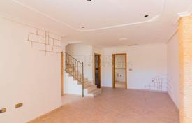 4 pièces maison en ville 122 m² à Orihuela, Espagne. 90,000 €