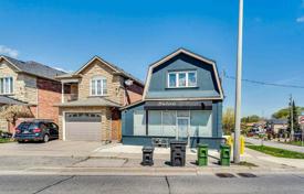 Maison en ville – Scarlett Road, Toronto, Ontario,  Canada. C$1,565,000