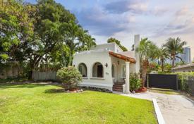 7 pièces maison de campagne 332 m² en Miami, Etats-Unis. $1,100,000