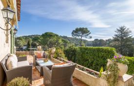 8 pièces villa à Mougins, France. 3,990,000 €