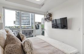 5 pièces appartement à Etobicoke, Canada. C$668,000