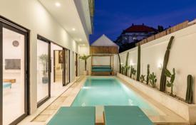 Villa – Seminyak, Bali, Indonésie. $260,000