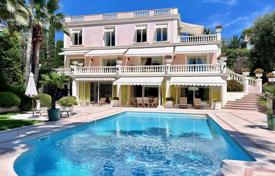 Villa – Cap d'Antibes, Antibes, Côte d'Azur,  France. 11,500,000 €