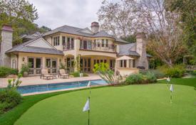 Villa – Los Angeles, Californie, Etats-Unis. 14,300 € par semaine