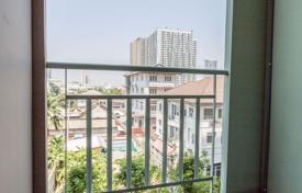 2 pièces appartement en copropriété en Bangkok, Thaïlande. $101,000