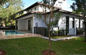 Villa – Coral Gables, Floride, Etats-Unis. $1,600,000