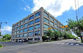 Appartement – York, Toronto, Ontario,  Canada. C$910,000