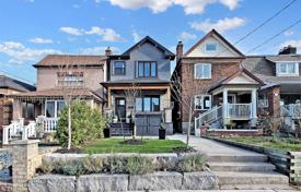 Maison en ville – York, Toronto, Ontario,  Canada. C$1,711,000