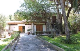 4 pièces villa 335 m² à Nea Makri, Grèce. 750,000 €
