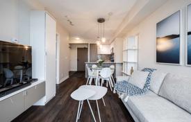 Appartement – Saint Clair Avenue West, Old Toronto, Toronto,  Ontario,   Canada. C$825,000