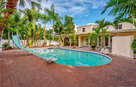 Villa – Miami Beach, Floride, Etats-Unis. $1,365,000