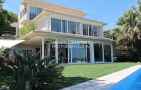 3 pièces villa 400 m² à Alella, Espagne. 1,700,000 €