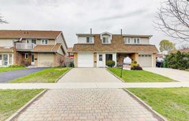 Maison mitoyenne – Scarborough, Toronto, Ontario,  Canada. C$1,076,000