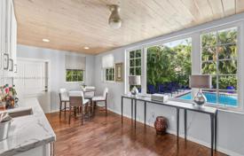 Maison en ville – Coral Gables, Floride, Etats-Unis. $2,750,000
