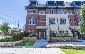 3 pièces maison mitoyenne à Etobicoke, Canada. C$1,197,000