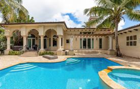 7 pièces villa 500 m² en Miami, Etats-Unis. $1,780,000