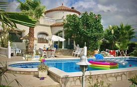 5 pièces villa 264 m² à Les Tres Cales, Espagne. 420,000 €