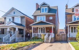 4 pièces maison en ville à Old Toronto, Canada. C$1,704,000