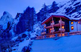 Chalet – Zermatt, Valais, Suisse. 18,500 € par semaine