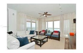 Appartement – Collins Avenue, Miami, Floride,  Etats-Unis. $4,250 par semaine