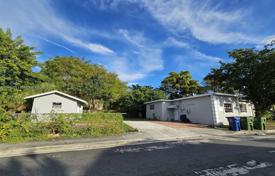 4 pièces maison en ville 139 m² à Hallandale Beach, Etats-Unis. $479,000