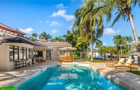 Villa – Fort Lauderdale, Floride, Etats-Unis. $2,795,000