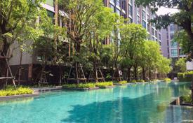 1 pièces appartement en copropriété à Khlong Toei, Thaïlande. $126,000