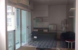 1 pièces appartement en copropriété à Thon Buri, Thaïlande. $90,000