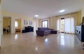 3 pièces appartement 112 m² à Marbella, Espagne. 580,000 €