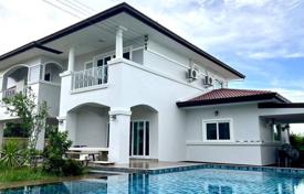 5 pièces villa 600 m² en Pattaya, Thaïlande. $559,000