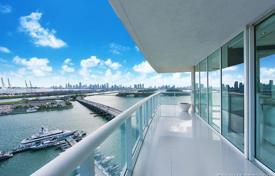 3 pièces appartement 199 m² à Miami Beach, Etats-Unis. 2,855,000 €