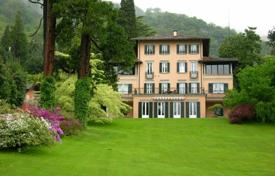Villa – Menaggio, Lombardie, Italie. Price on request