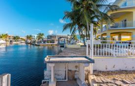 Maison en ville – Key Largo, Floride, Etats-Unis. $1,879,000