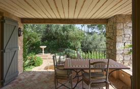 5 pièces villa 40 m² à Mougins, France. Price on request