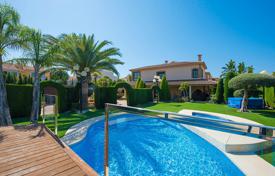 Villa – Alicante, Valence, Espagne. 8,200 € par semaine