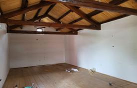 4 pièces maison en ville 216 m² à Tinjan, Croatie. 339,000 €