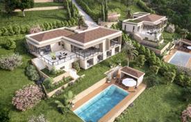 Terrain à Mougins, France. 1,850,000 €