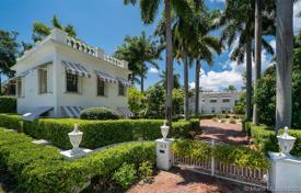 11 pièces villa 693 m² à Miami Beach, Etats-Unis. $11,500,000