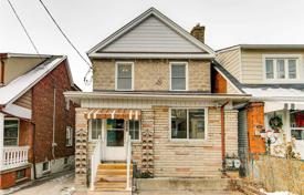 4 pièces maison en ville à Old Toronto, Canada. C$1,174,000